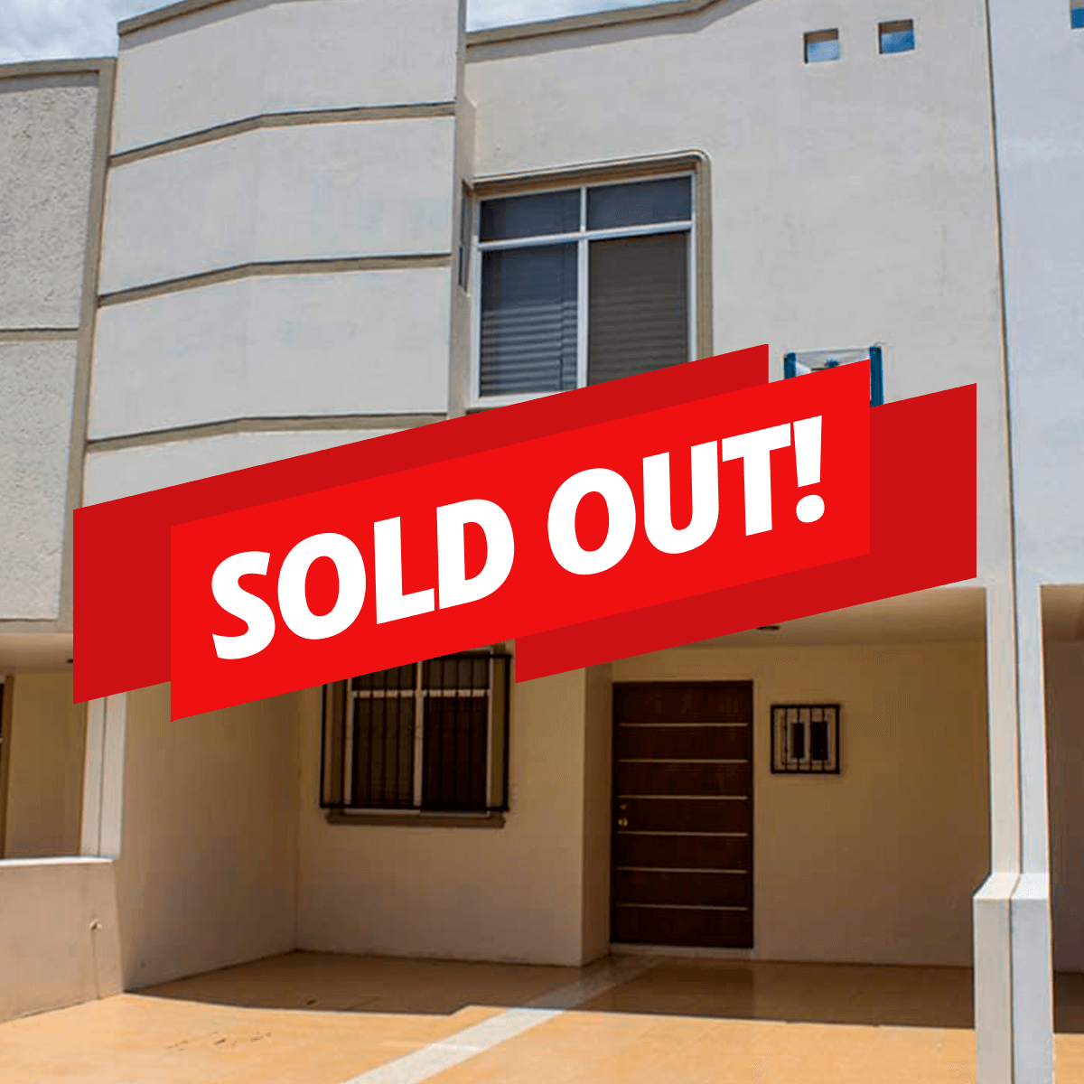 clavel-sold-out-1.png